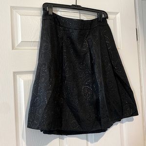Banana Republic *NWT* Black Jaquard Skirt